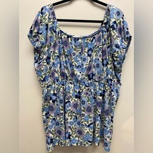 4 for $25 🍒 mySTYLE Floral Blue and White Women's Top 3x